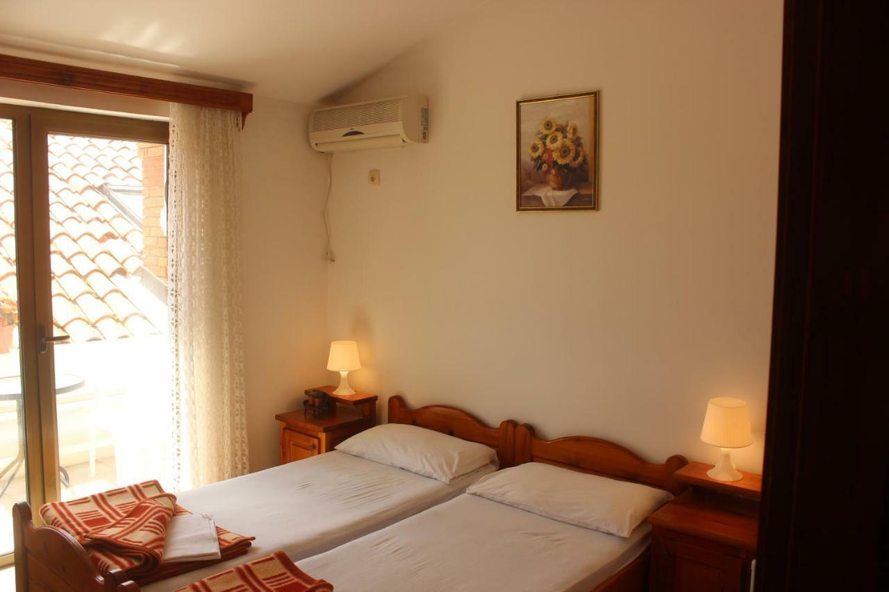Guest house Nir Budva