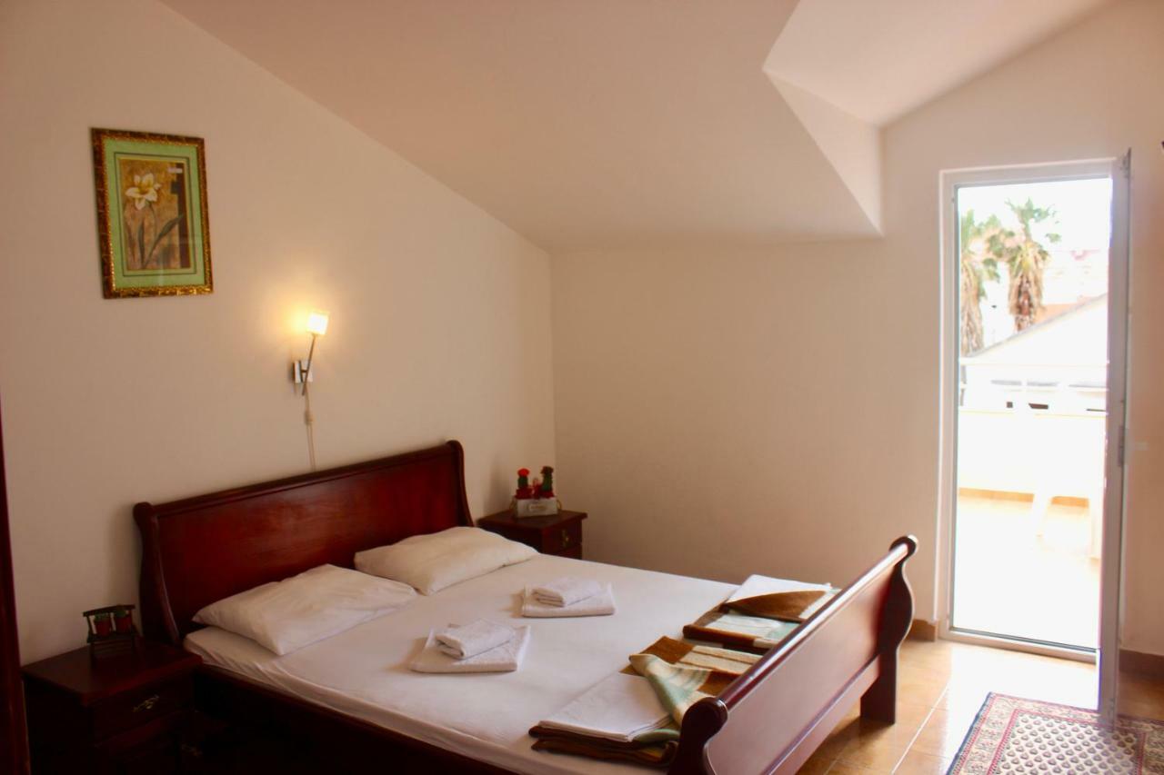 Nir Guest house