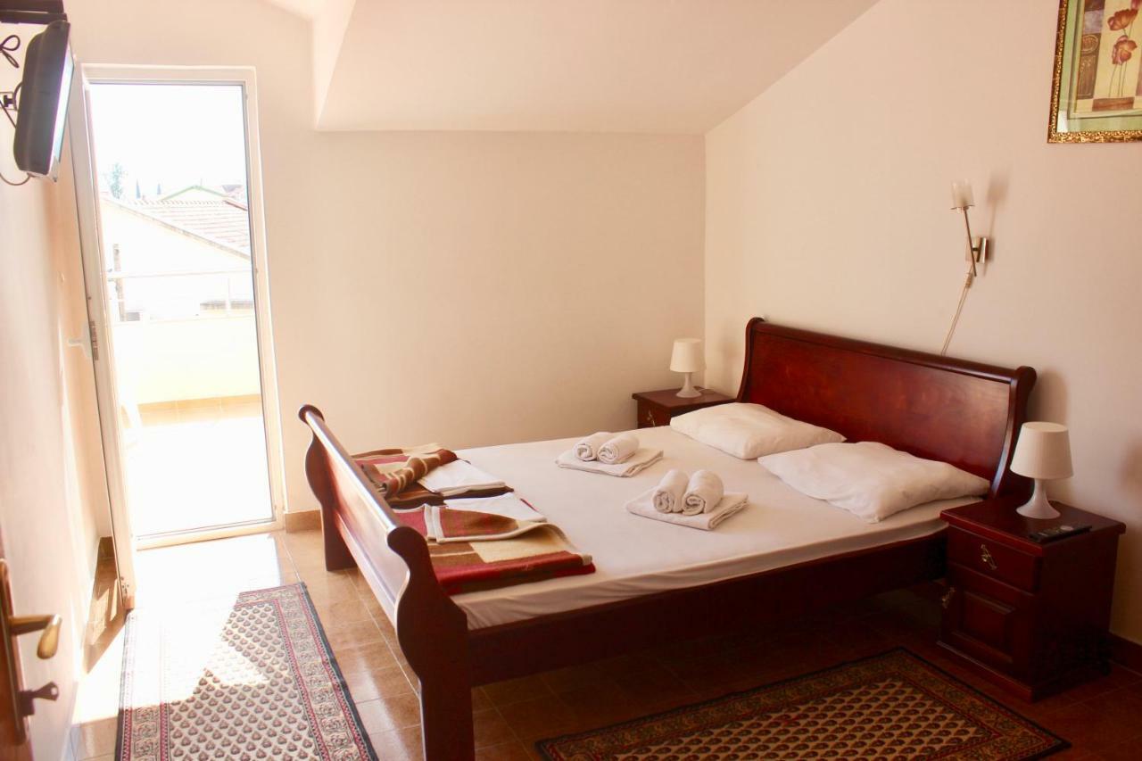 Nir Guest house