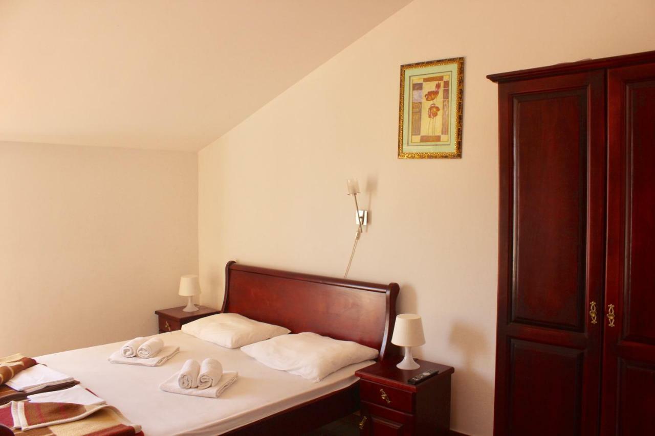 Nir Guest house