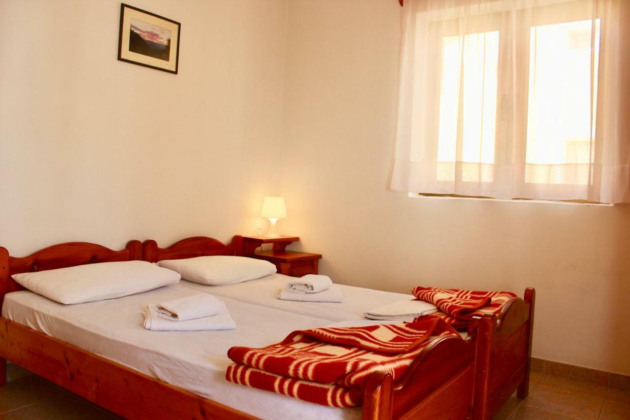 Guest house Nir