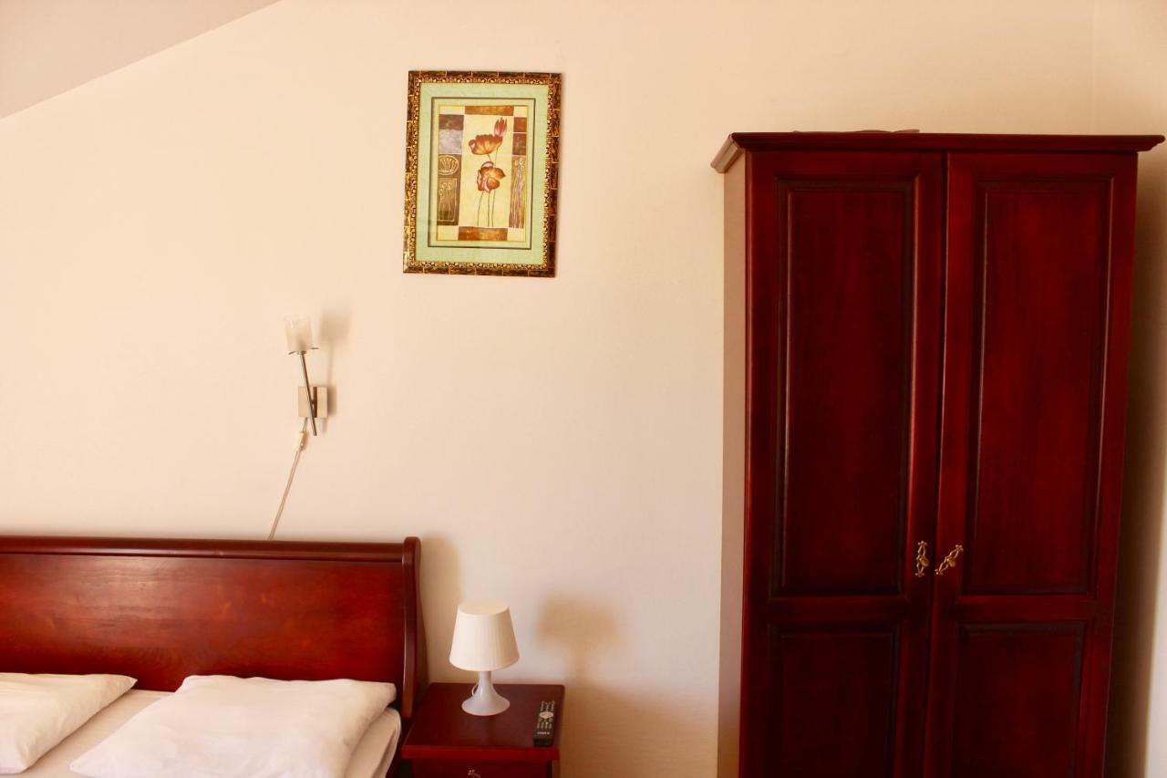 Nir Guest house *